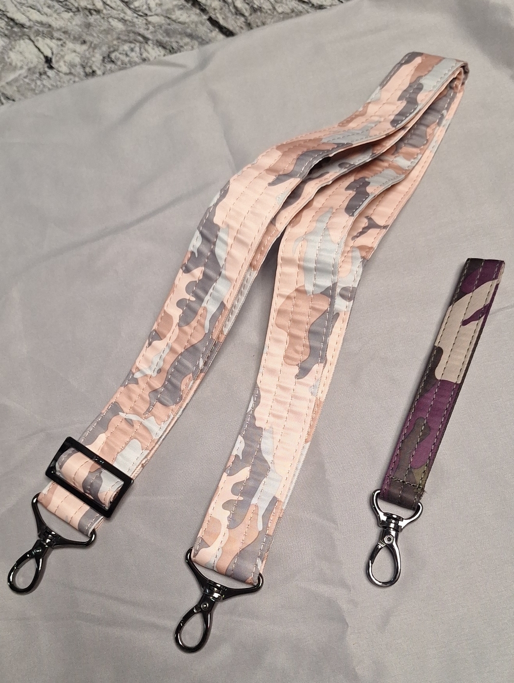 Lug Tote Strap And Wristlet/Wallet Strap Lot Of 2, NWOT, Pink Camo, Purple Camo - Picture 2 of 2